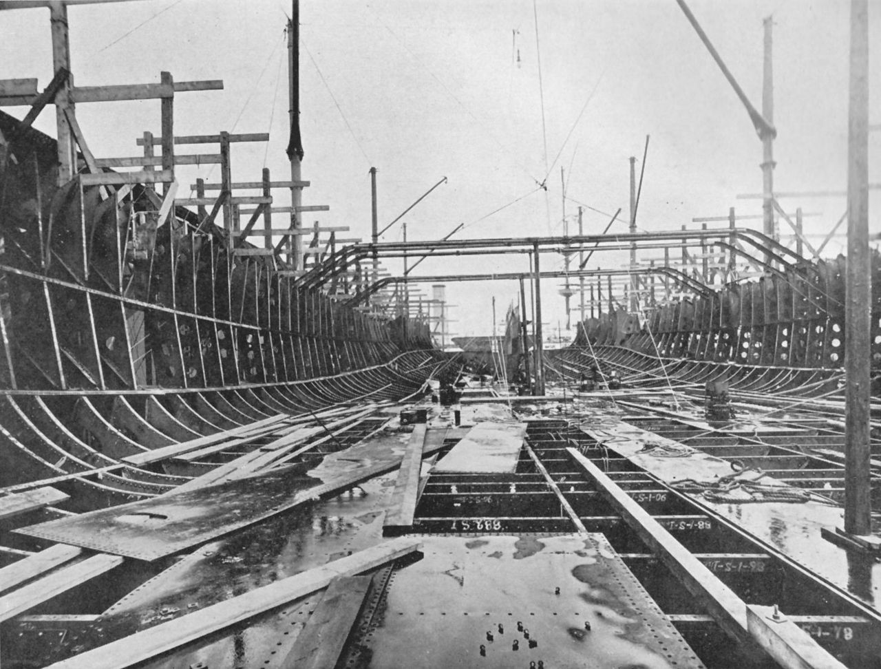 Dreadnought-two-days-after-the-keel-was-laid