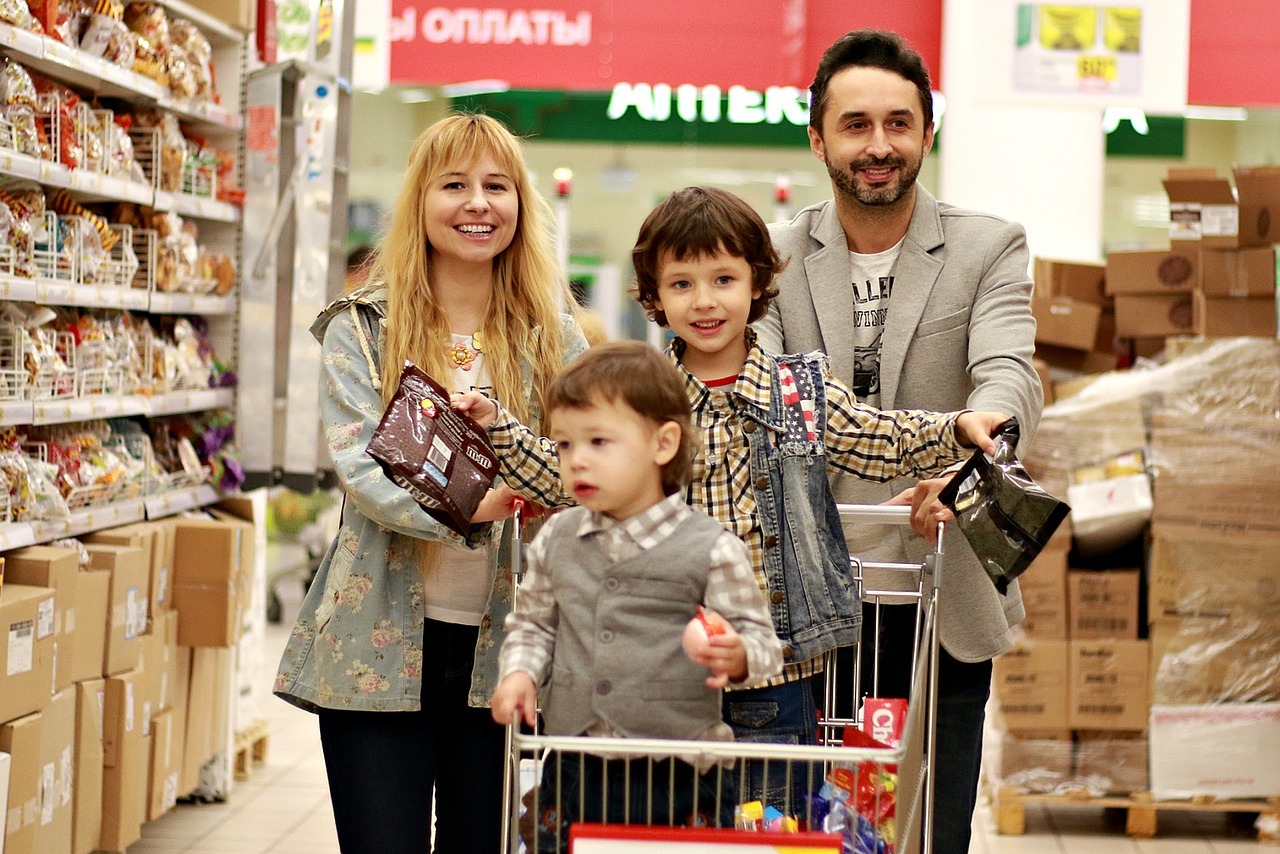 family grocery shopping