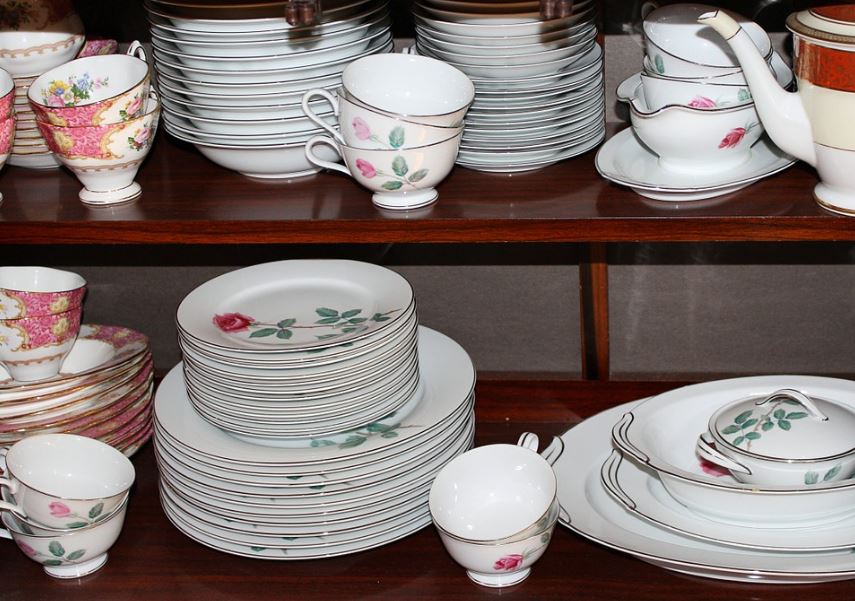 dinnerware-china-porcelain-plates