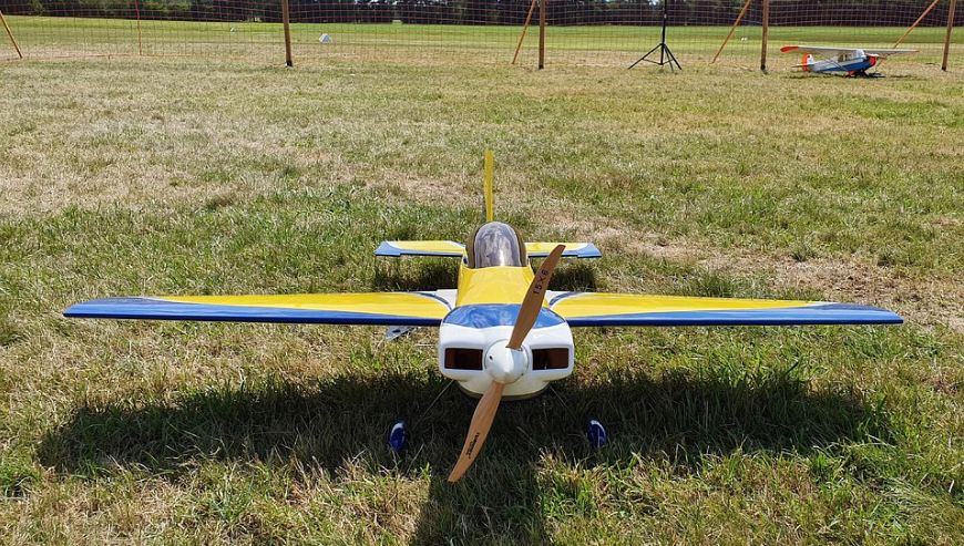 A full scale ARTF Plane has different technical aspects making it difficult to fly.