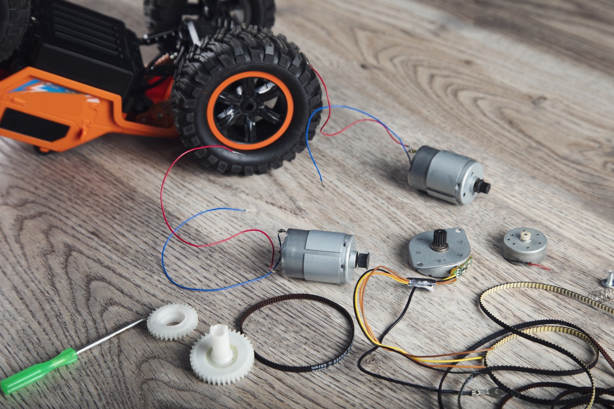 Small electric motors and toy car