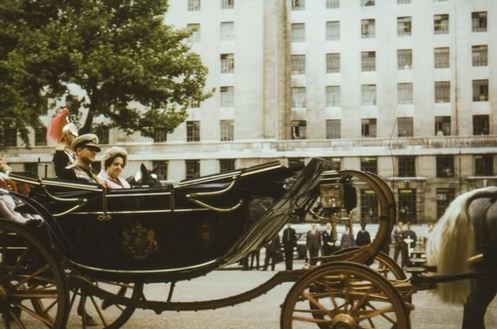 Queen Elizabeth II, Regal, UK